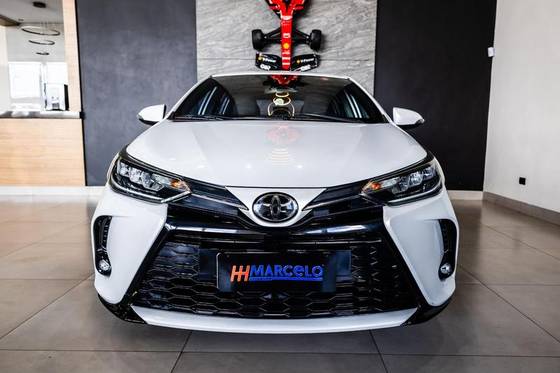 TOYOTA YARIS 1.3 16V FLEX XL LIVE MULTIDRIVE